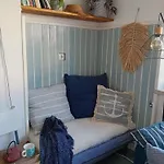 Ethic Surf House Pensjonat Ferrel (Leiria)