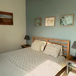 Pensjonat Ethic Surf House Ferrel (Leiria)