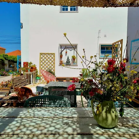 Ethic Surf House Maison d'hôtes Ferrel (Leiria)