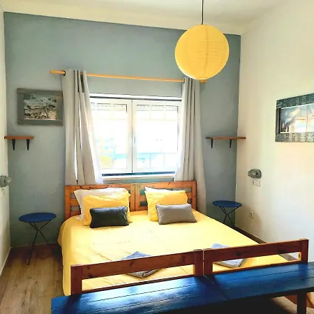 Ethic Surf House Maison d'hôtes Ferrel (Leiria)