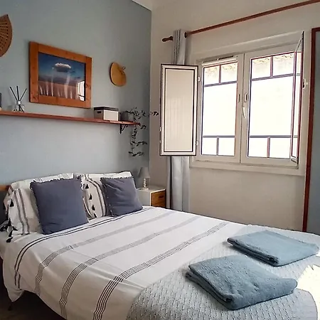 Ethic Surf House 3* فيريل