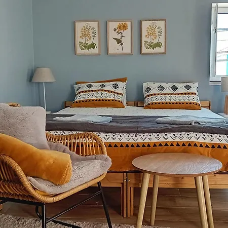 Ethic Surf House بيت ضيافة فيريل