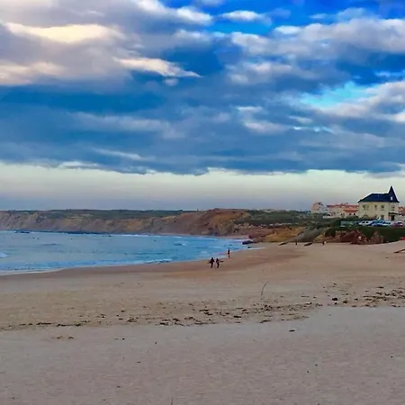 Ethic Surf House 3* Ferrel (Leiria)