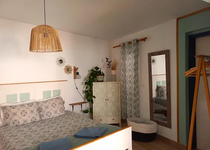 Ethic Surf House Pensjonat Ferrel (Leiria)