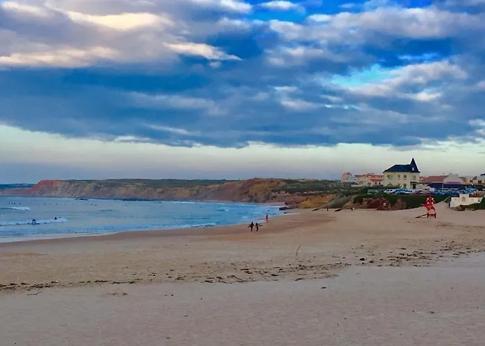 Ethic Surf House 3* فيريل